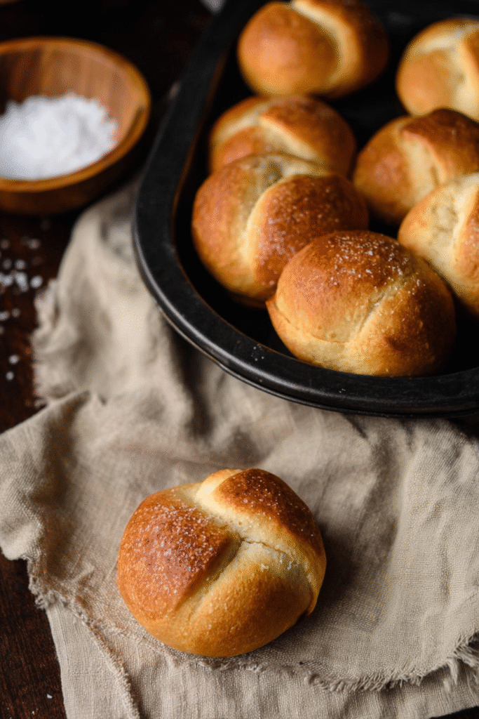 Pioneer Woman No-Knead Cloverleaf Rolls Recipe