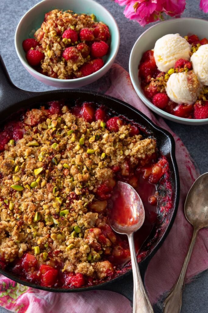 Apple-Raspberry Crisp With Pistachios Recipe