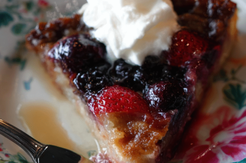 Pioneer Woman Boozy Berry Upside Down Cake Recipe