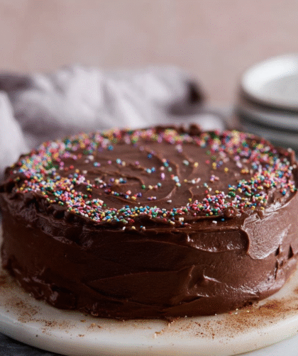 Pioneer Woman Yellow Cake With Chocolate Icing Recipe