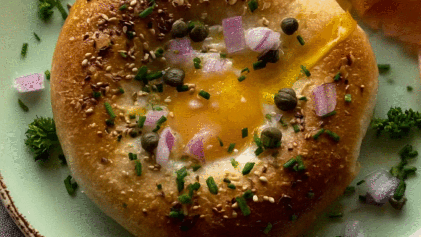 Pioneer Woman Bagel Egg In A Hole Recipe