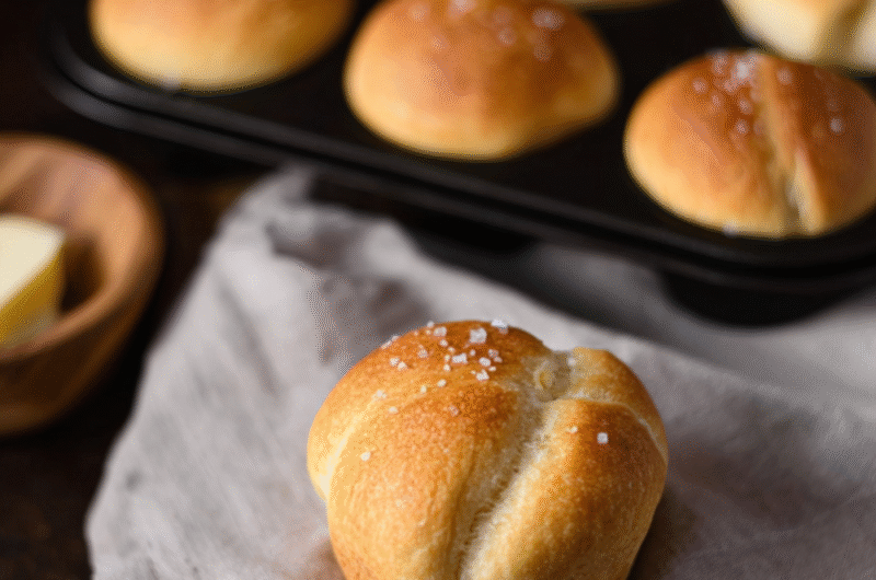 Pioneer Woman No-Knead Cloverleaf Rolls Recipe