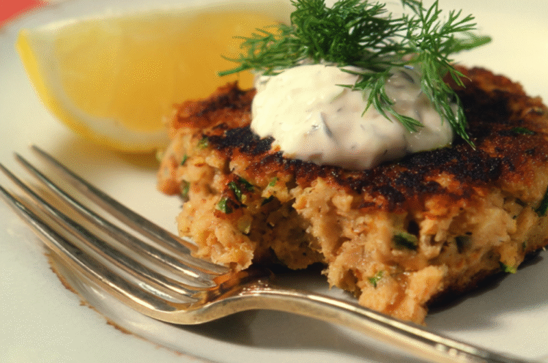 Pioneer Woman Salmon Cakes Recipe