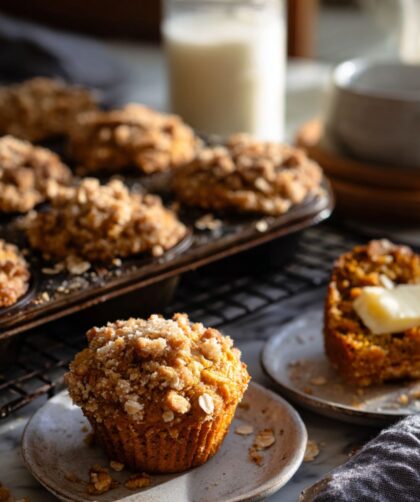 Pumpkin Muffins with Oats and Chocolate Streusel Recipe