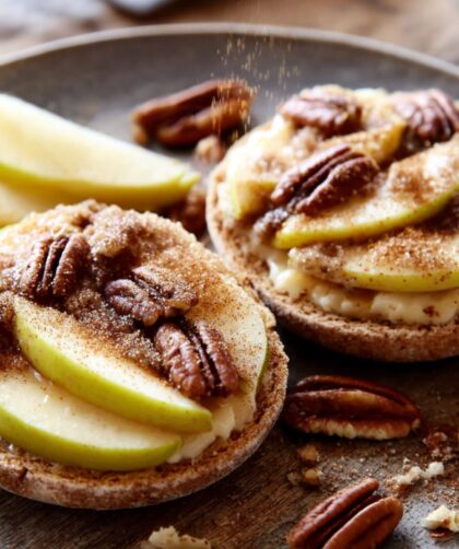 Apple-Pecan Mini Pies Recipe