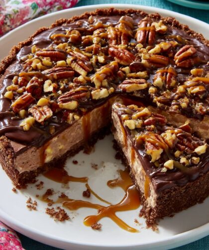 Caramel-Chocolate-Pecan Ice Cream Pie Recipe