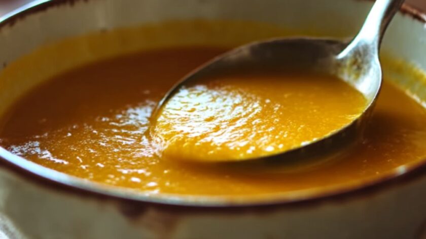 Carrot and Squash Curry Soup Recipe