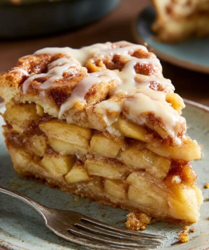 Cinnamon Roll Apple Pie Recipe