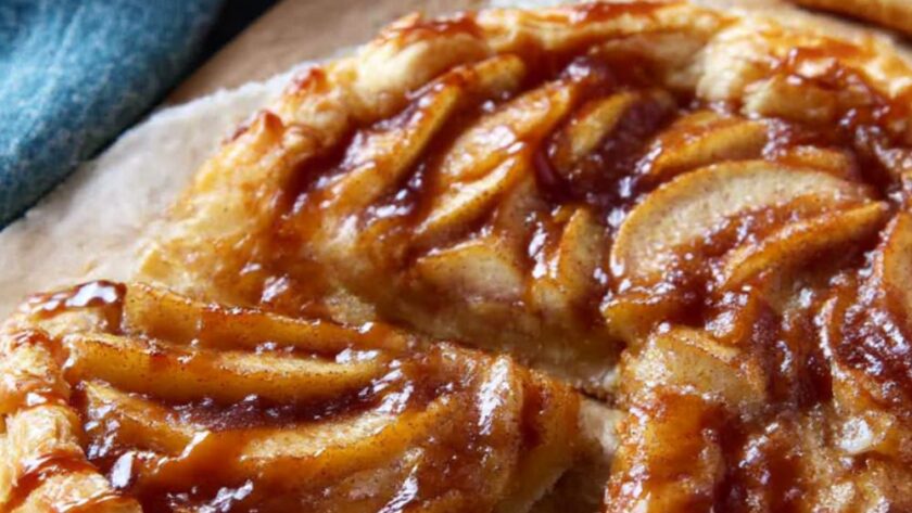 Easy Caramel Apple Puff Pastries Recipe
