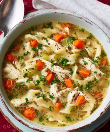 Homemade Chicken and Noodles Recipe