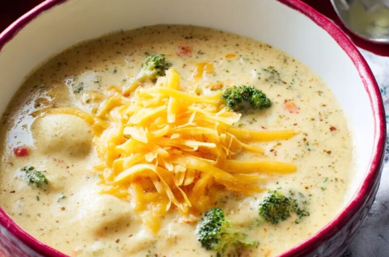Slow Cooker Broccoli Cheese Soup Recipe