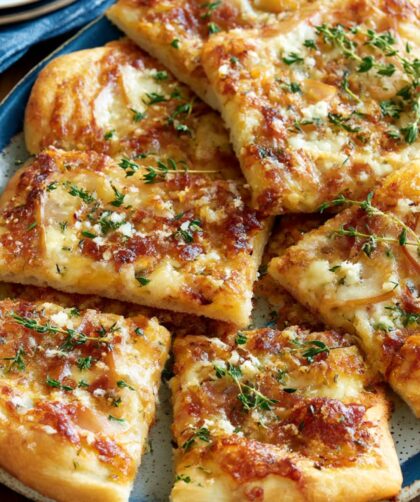 Blue Cheese and Pear Flatbread Recipe