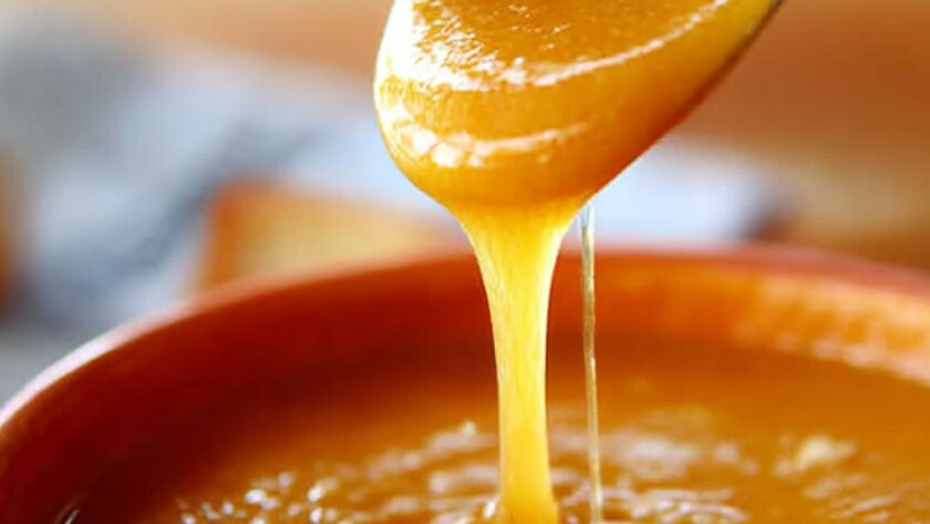 Carrot-Thyme Soup with Cream Recipe