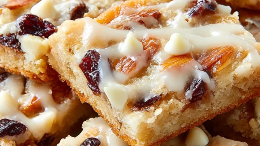 Cherry-Almond Bars Recipe