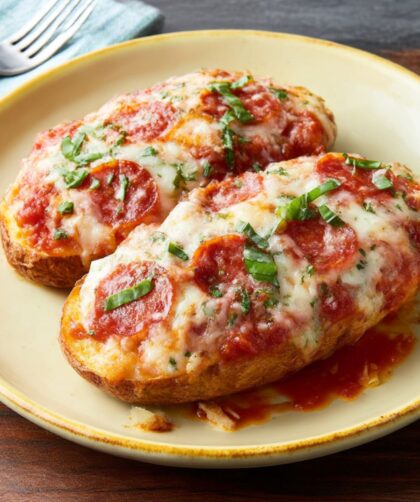 Pepperoni Pizza Stuffed Potatoes Recipe