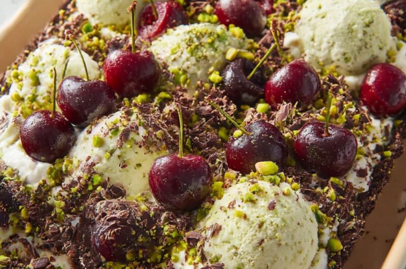 Sheet Pan Ice Cream Sundae Recipe