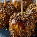 Cookie-Coated Caramel Apples Recipe