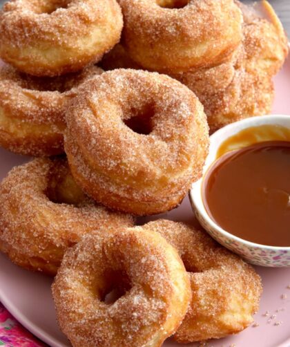 Doughnuts with Salted Caramel Sauce Recipe