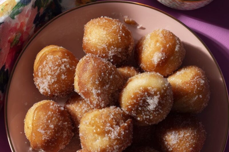 Doughnuts with Salted Caramel Sauce Recipe