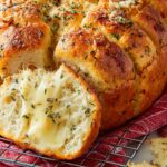Pull-Apart Garlic Bread Recipe
