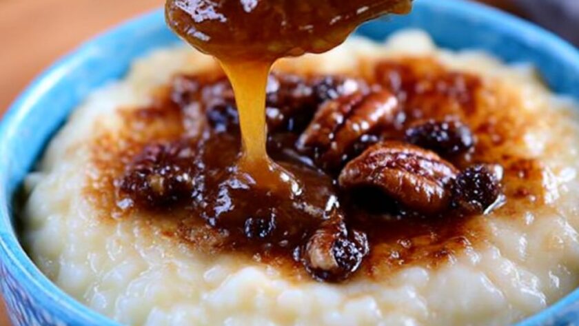 Rice Pudding with Caramel-Pecan Sauce Recipe