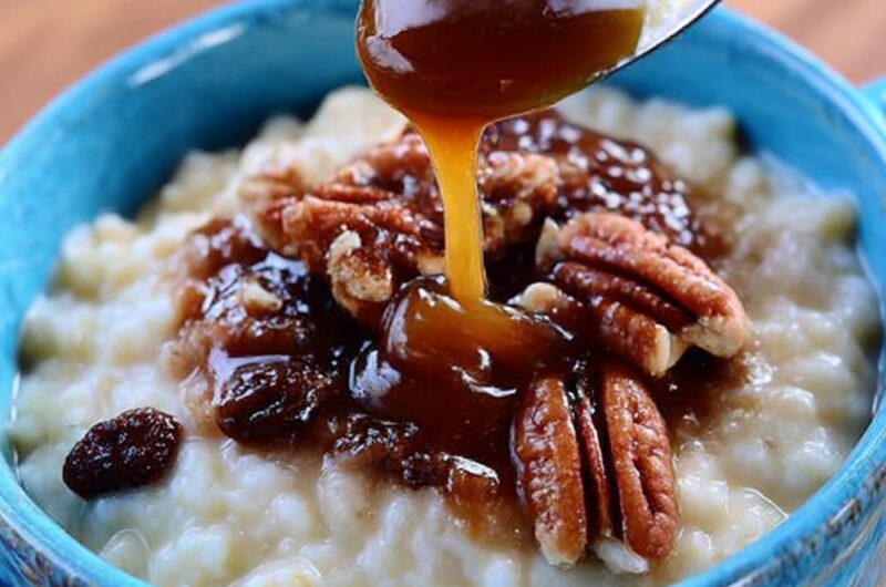 Rice Pudding with Caramel-Pecan Sauce Recipe