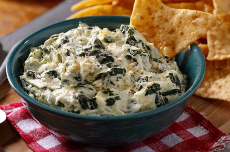Slow Cooker Spinach Artichoke Dip Recipe