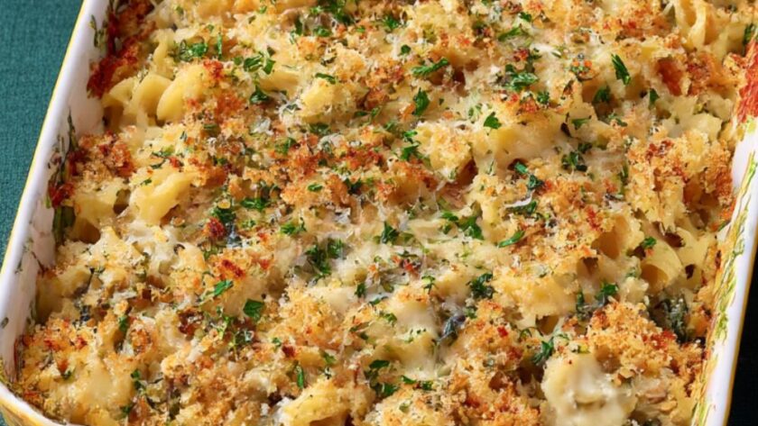 Spinach-Artichoke Tuna Noodle Casserole Recipe